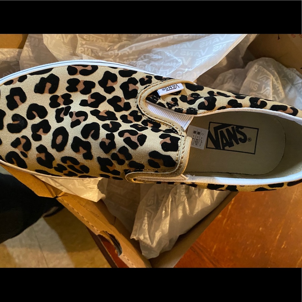 Vans Leopard Print PRICE IS FIRM